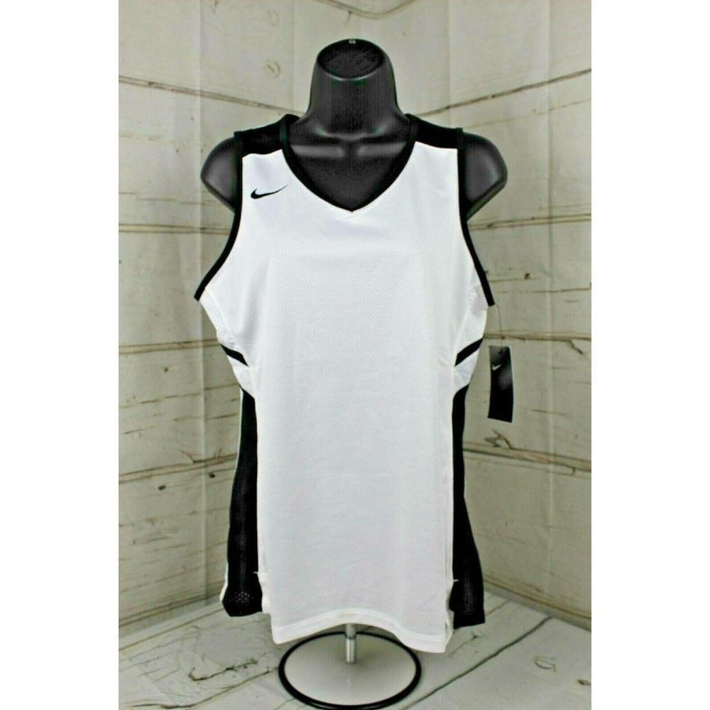 Nike Women’s Reversible Basketball Jersey Sz. M
